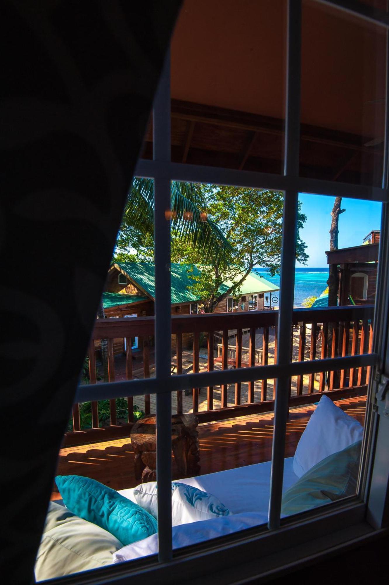 Blue Bahia Resort Sandy Bay Luaran gambar