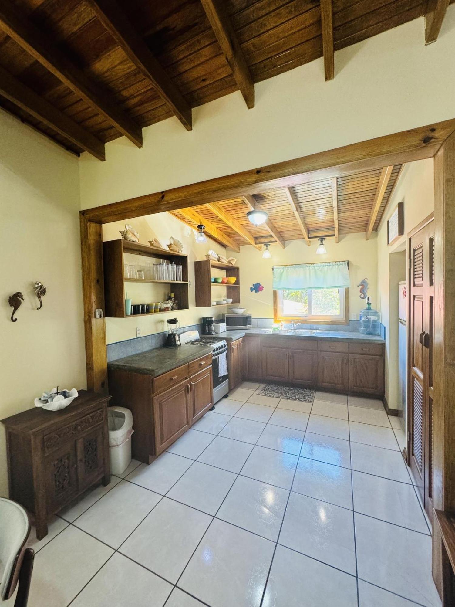 Blue Bahia Resort Sandy Bay Luaran gambar